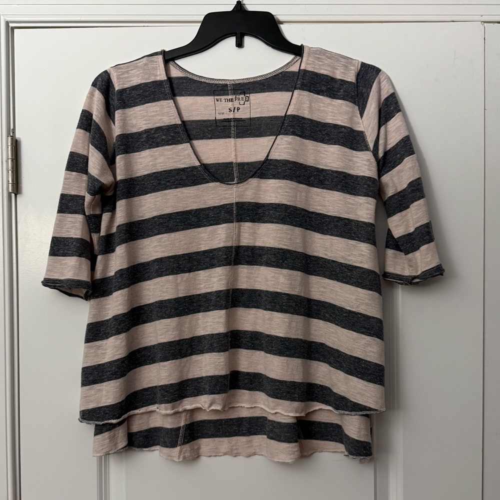 We The Free by Free People Slub Knit Striped Tunic gray and light pink EUC